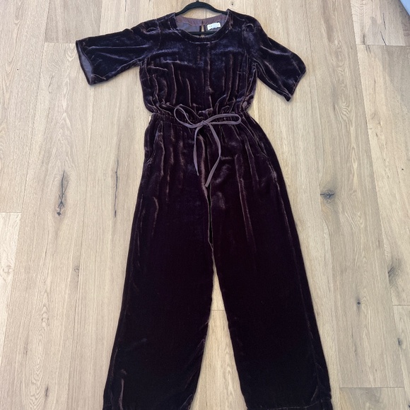 Velvet Jumpsuit - Picture 1 of 2